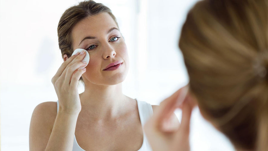 A Calmer 15-Minute Head and Eye Care Routine